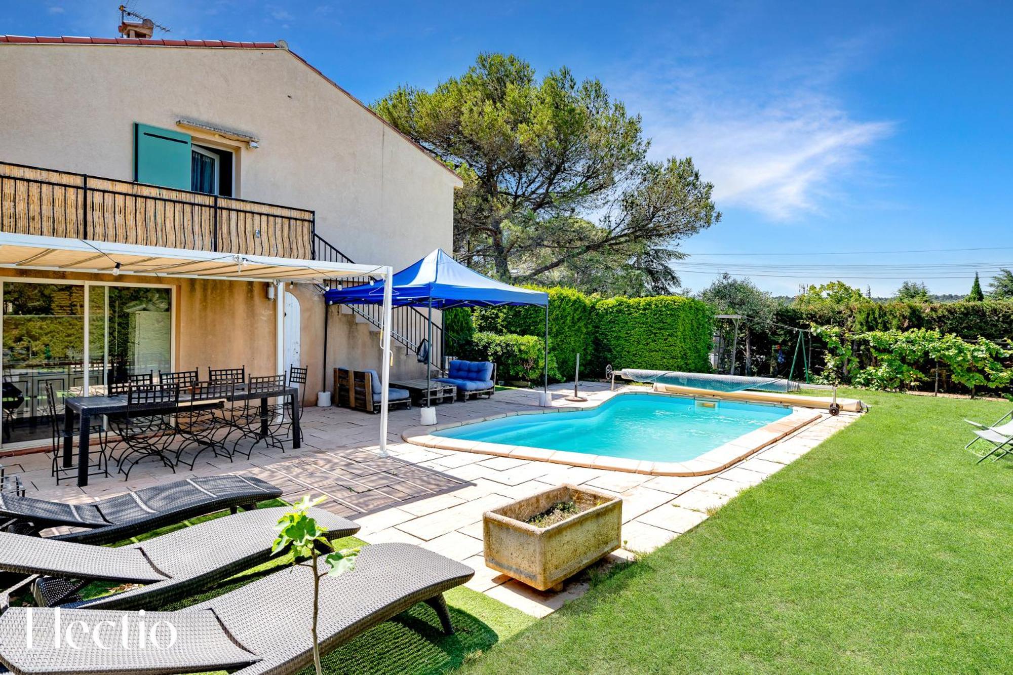 Villa Oliveda - Piscine & Salon Cinema Lourmarin Luaran gambar